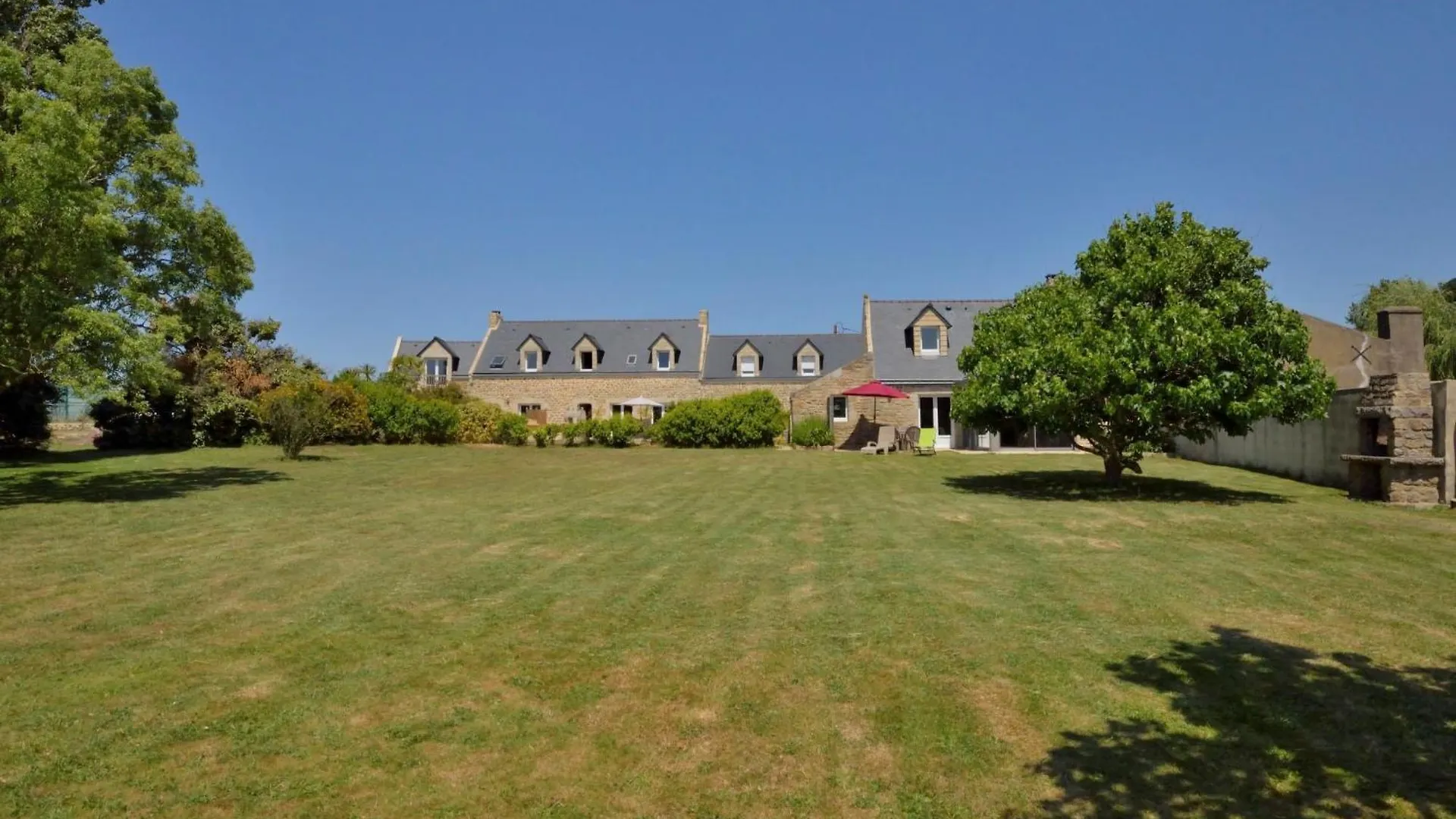 Holiday Home Groix - Phm302 By Interhome Plouhinec